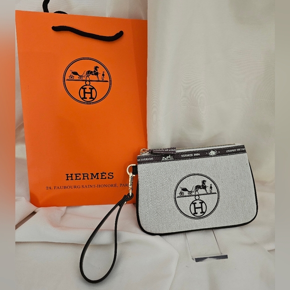 Hermes Upcycled GWP Wristlet - Picture 1 of 7